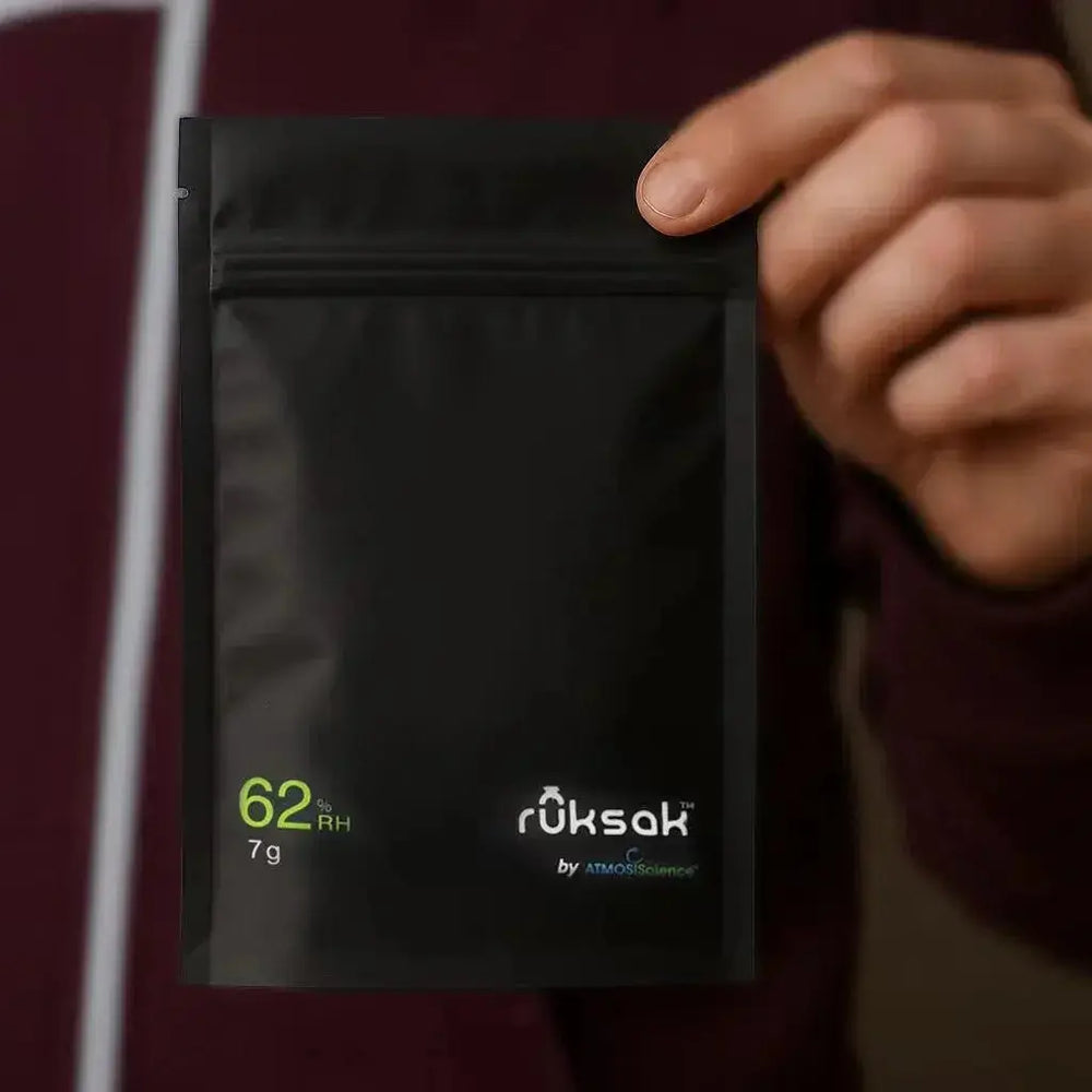 Carton of 50 ruksak™ RH 62% for Cannabis | 7g | 4.5” X 7” - ATMOSIScience | 2 - Way Humidity Control, Naturally